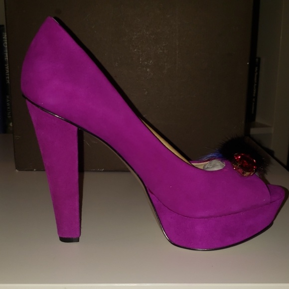 7.5M Enzo Angiolini Fuschia peep toe pumps - Picture 3 of 8